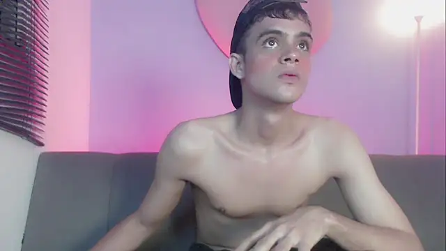 zacariasss  online show from November 2025 05:56:02 AM