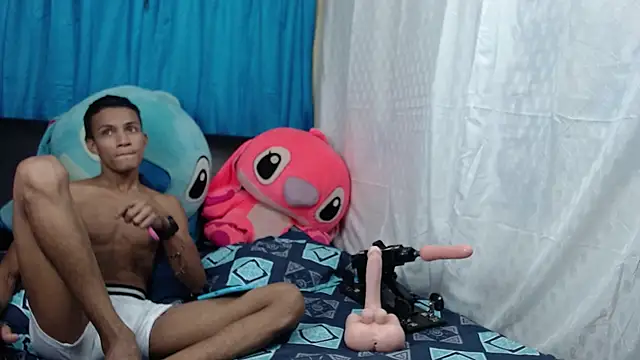 Snapshot of Ryan_Vergon chatting on December 2024 03:14:02 AM Ryan Vergon online show from December 2024 03:14:02 AM