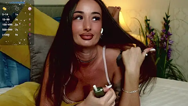 OneOutrageous online show from March 2026 04:02:02 PM