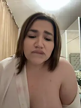 Leya  Droit online show from January 2025 01:24:01 AM