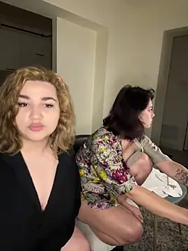 Leya  Droit online show from March 2025 04:53:01 PM