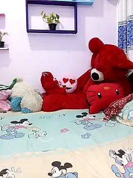 Snapshot of _Hot_Kisses_ chatting on January 2025 06:00:01 PM Hot Kisses online show from January 2025 06:00:01 PM