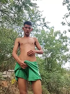 Valentinacuc online show from September 2025 11:12:02 AM