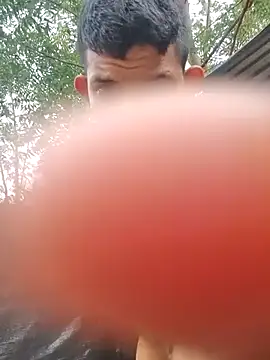 Valentinacuc online show from October 2025 11:41:02 AM