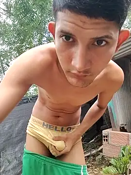 Valentinacuc online show from November 2025 03:38:02 PM