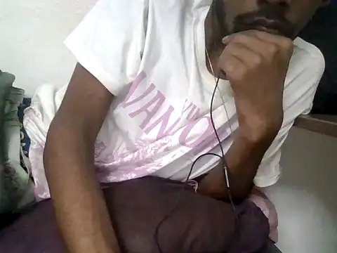 devilsam3327 online show from November 2025 08:00:01 PM