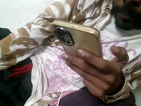 devilsam3327 online show from November 2025 01:51:01 PM