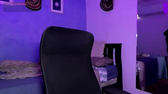 Xander bonnet1 online show from November 2025 01:57:02 PM