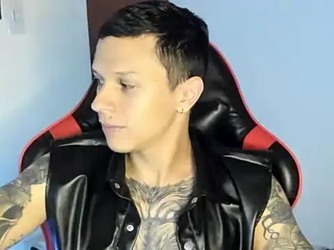 goodboy69l online show from June 2026 04:44:01 PM