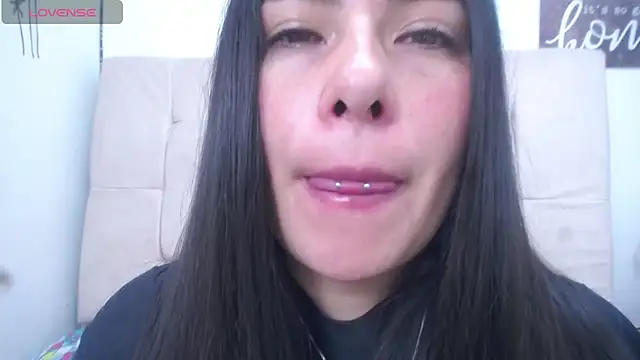 Snapshot of missexy303av chatting on January 2025 02:07:02 PM missexy303av online show from January 2025 02:07:02 PM