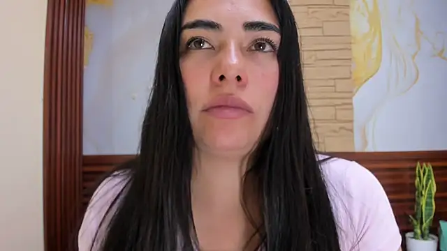 Snapshot of missexy303av chatting on September 2025 05:34:02 AM missexy303av online show from September 2025 05:34:02 AM