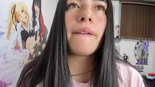 Snapshot of missexy303av chatting on October 2025 01:10:02 PM missexy303av online show from October 2025 01:10:02 PM