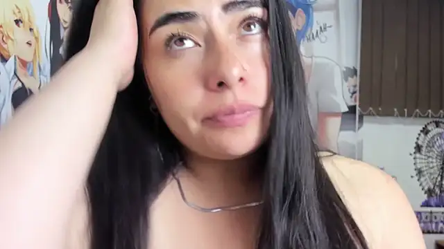 Snapshot of missexy303av chatting on October 2025 09:31:02 PM missexy303av online show from October 2025 09:31:02 PM