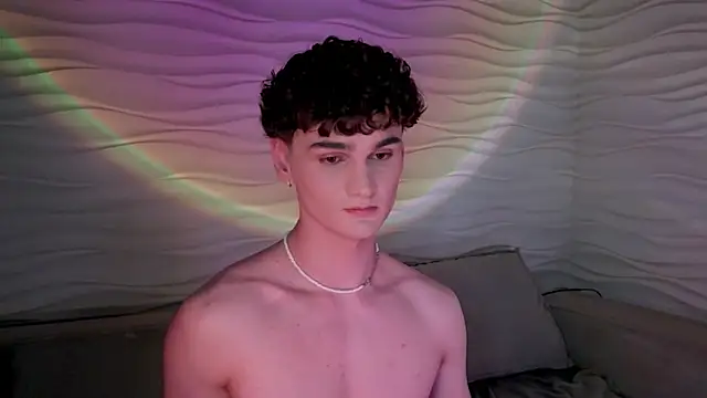 Snapshot of adam_21cm__ chatting on February 2025 07:52:02 PM adam 21cm online show from February 2025 07:52:02 PM