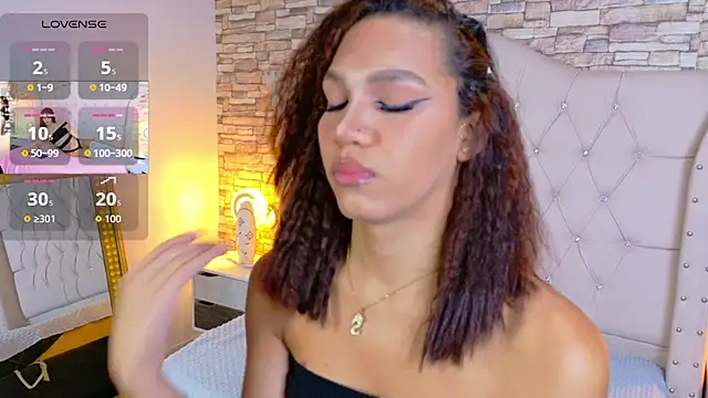 Sara-Smith- online show from April 2026 12:10:02 PM