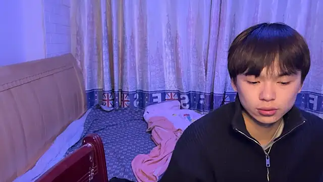 Snapshot of xiaottt1918 chatting on January 2025 05:53:01 PM xiaottt1918 online show from January 2025 05:53:01 PM