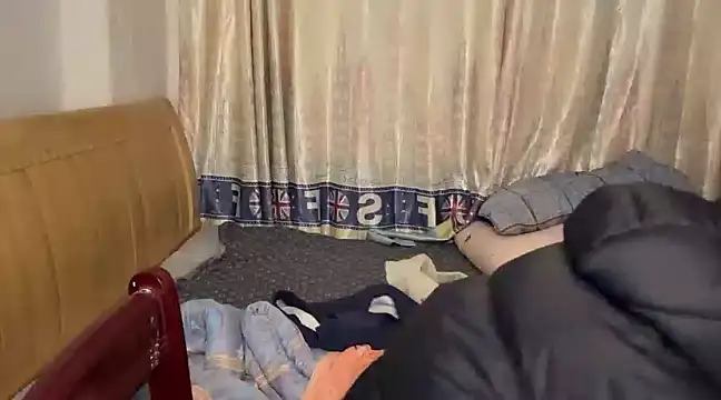 Snapshot of xiaottt1918 chatting on January 2025 10:23:02 AM xiaottt1918 online show from January 2025 10:23:02 AM