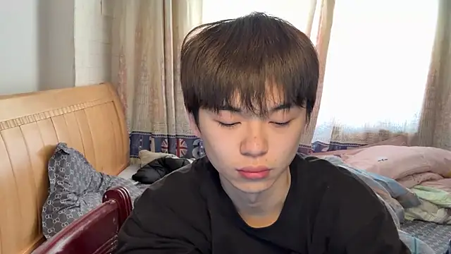 Snapshot of xiaottt1918 chatting on January 2025 05:23:01 AM xiaottt1918 online show from January 2025 05:23:01 AM