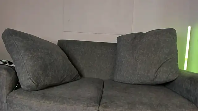 zoe roux21 online show from February 2025 02:07:02 AM