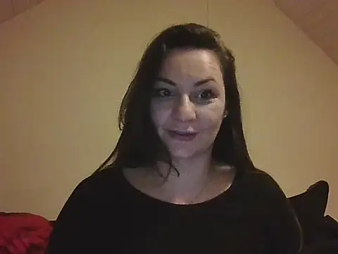 Snapshot of casssymooon chatting on December 2025 09:54:02 PM casssymooon online show from December 2025 09:54:02 PM