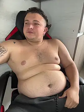 AndresChuboi online show from November 2025 06:52:01 PM