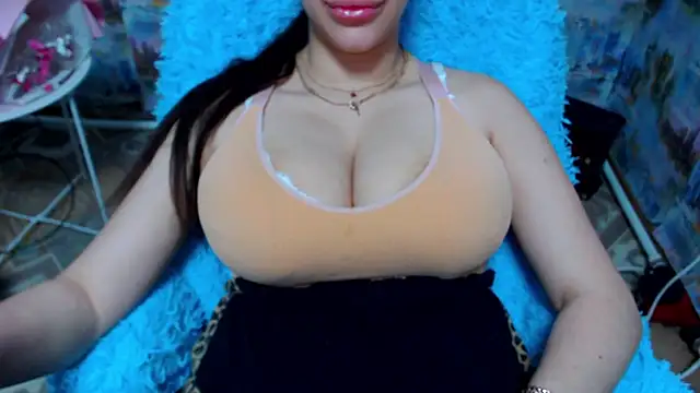 Snapshot of lovelyseu chatting on November 2025 07:00:02 AM lovelyseu online show from November 2025 07:00:02 AM