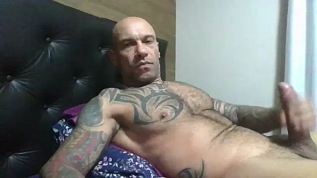 Arc8njoblack online show from May 2026 07:00:02 PM