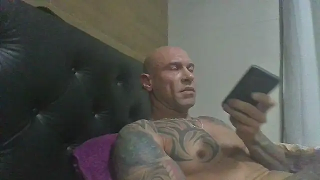 Snapshot of Arc8njoblack chatting on July 2026 03:35:02 AM Arc8njoblack online show from July 2026 03:35:02 AM