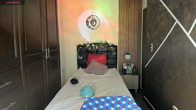 SexyNaf online show from February 2026 07:09:02 PM