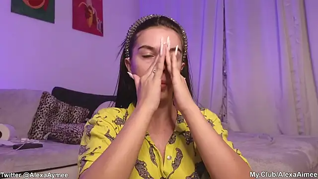 Snapshot of AlexaAimee chatting on January 2025 03:22:02 AM AlexaAimee online show from January 2025 03:22:02 AM