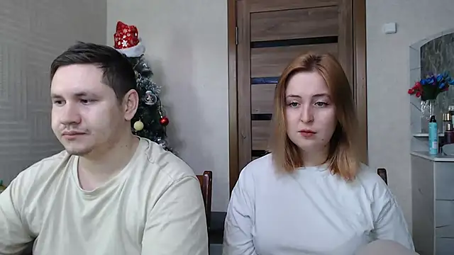 Kristy-Max online show from December 2024 05:48:02 AM