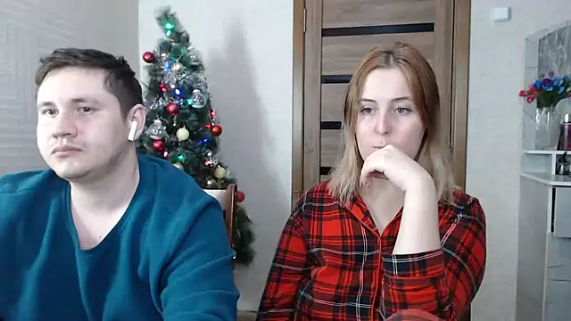 Kristy-Max online show from December 2024 03:15:01 PM
