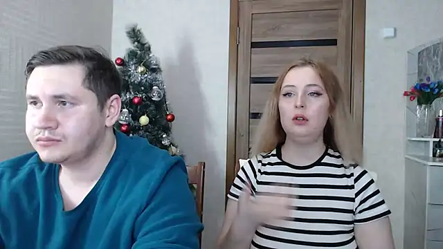 Kristy-Max online show from December 2024 06:50:02 PM