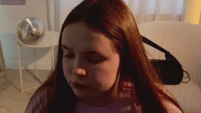 SunnyRisha online show from September 2025 05:01:02 AM