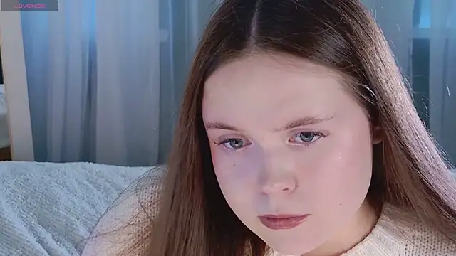 SunnyRisha online show from October 2025 05:10:01 AM