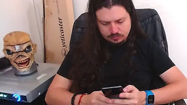 Snapshot of webothtwo chatting on February 2025 01:43:02 PM webothtwo online show from February 2025 01:43:02 PM