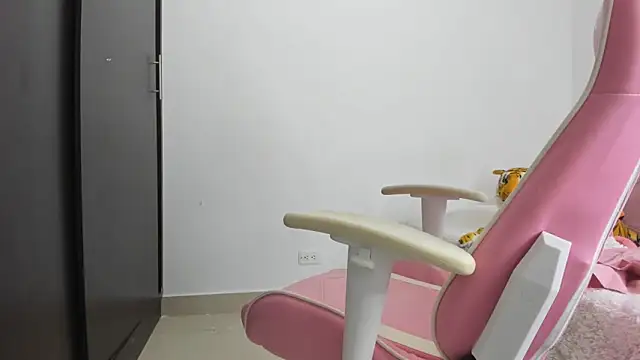 saori 9b online show from March 2025 07:46:02 PM