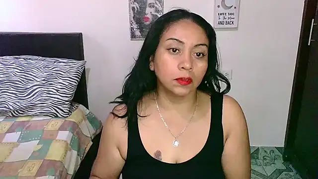 zaray bella online show from February 2025 10:25:01 PM