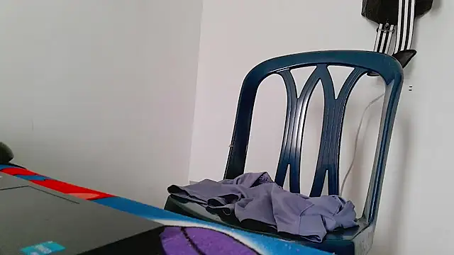 Snapshot of Alphadavid_23 chatting on June 2026 05:12:02 PM Alphadavid 23 online show from June 2026 05:12:02 PM