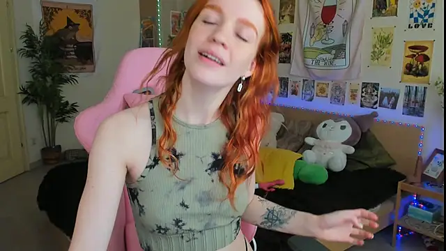 Snapshot of Sunny_Elly chatting on March 2025 11:42:02 AM Sunny Elly online show from March 2025 11:42:02 AM