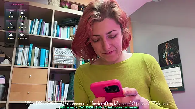 Snapshot of AnnaHaunter18 chatting on February 2025 02:06:02 PM AnnaHaunter18 online show from February 2025 02:06:02 PM