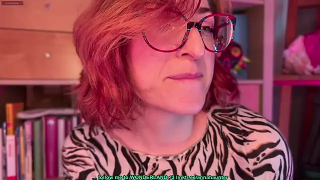 Snapshot of AnnaHaunter18 chatting on March 2025 07:50:02 PM AnnaHaunter18 online show from March 2025 07:50:02 PM