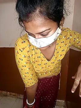 juhi06 online show from April 2026 03:42:01 PM