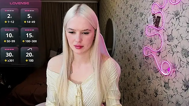 Snapshot of Healing__girl chatting on March 2025 01:26:02 PM Healing girl online show from March 2025 01:26:02 PM