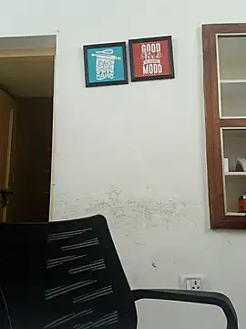 Snapshot of Long_Laster chatting on February 2025 11:34:01 AM Long Laster online show from February 2025 11:34:01 AM