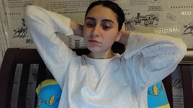Snapshot of Kashtanka_ chatting on December 2024 08:05:02 PM Kashtanka online show from December 2024 08:05:02 PM