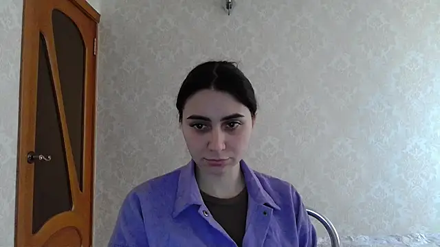 Snapshot of Kashtanka_ chatting on February 2025 08:00:02 AM Kashtanka online show from February 2025 08:00:02 AM