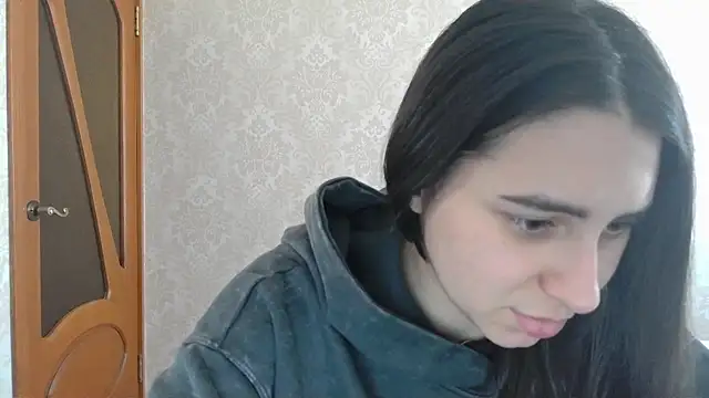 Snapshot of Kashtanka_ chatting on February 2025 12:15:02 PM Kashtanka online show from February 2025 12:15:02 PM