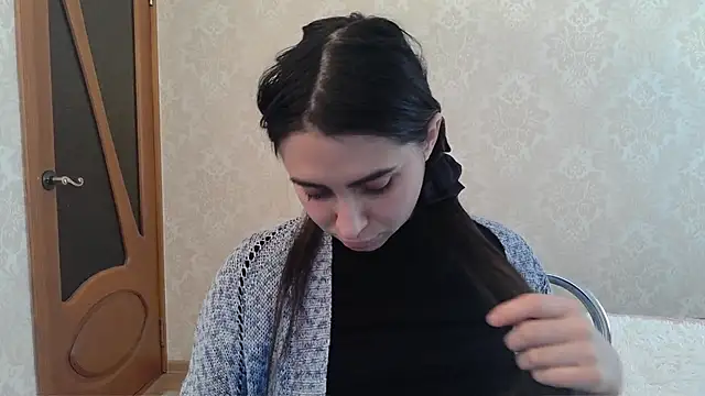 Snapshot of Kashtanka_ chatting on February 2025 12:08:01 PM Kashtanka online show from February 2025 12:08:01 PM