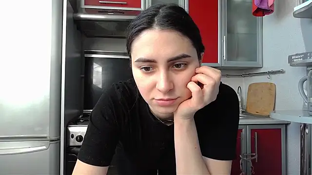 Snapshot of Kashtanka_ chatting on February 2025 06:21:02 AM Kashtanka online show from February 2025 06:21:02 AM